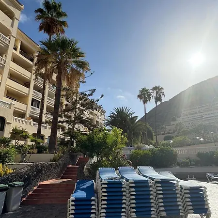 아파트 Castle Harbour 347