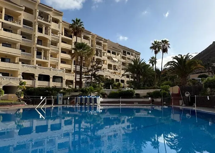 Castle Harbour 347 Inn